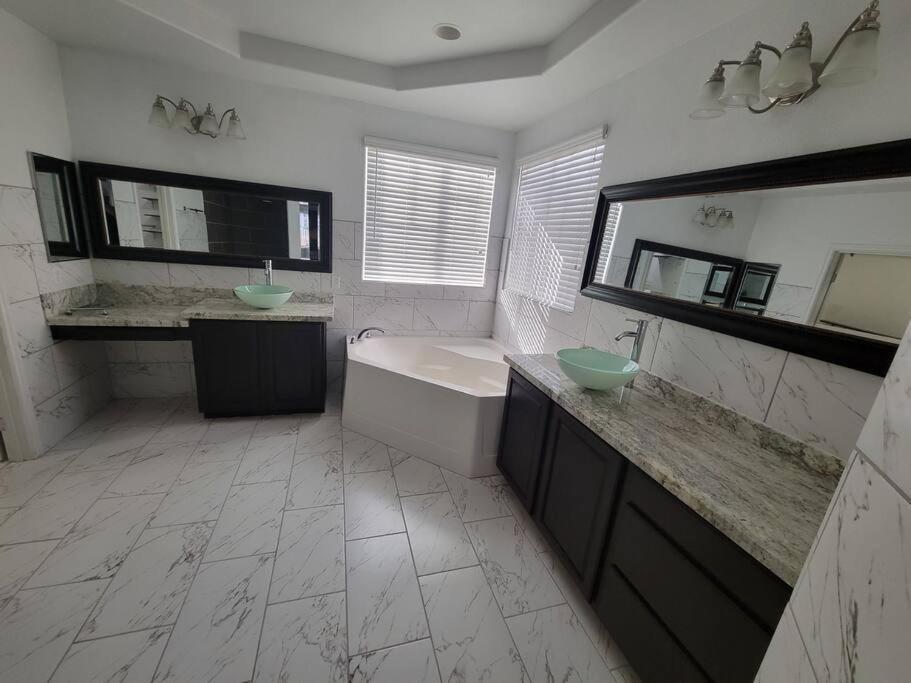 5 Bed- Strip 8Mil, Dwntown 4.5Mi Villa Las Vegas Exteriör bild